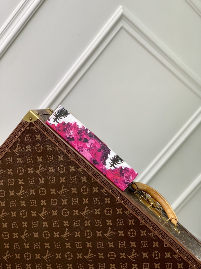 LV Clutch Bags